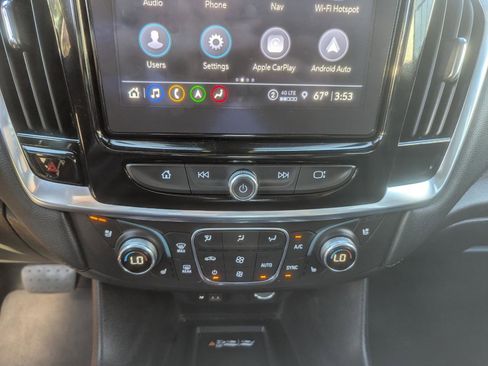 Used 2022 Chevrolet Traverse High Country AWD/4WD image 23