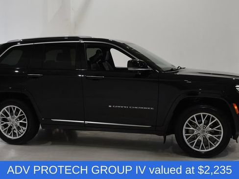 Used 2022 Jeep Grand Cherokee Summit w/ Adv Protech Group IV AWD/4WD image 3