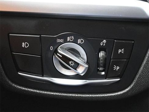 Used 2019 BMW X3 xDrive30i w/ Premium Package image 31