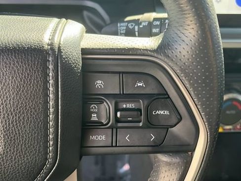 Used 2026 Toyota 4Runner TRD Off-Road Premium AWD/4WD image 10
