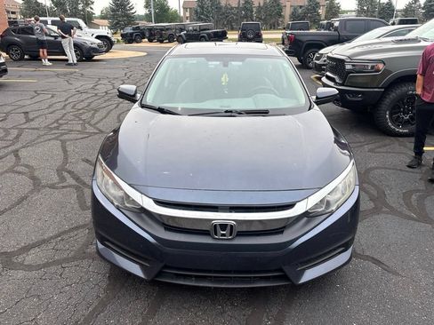 Used 2017 Honda Civic EX image 2