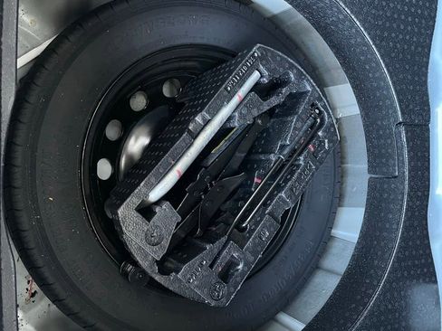 Used 2021 Volkswagen Passat 2.0T SE image 23