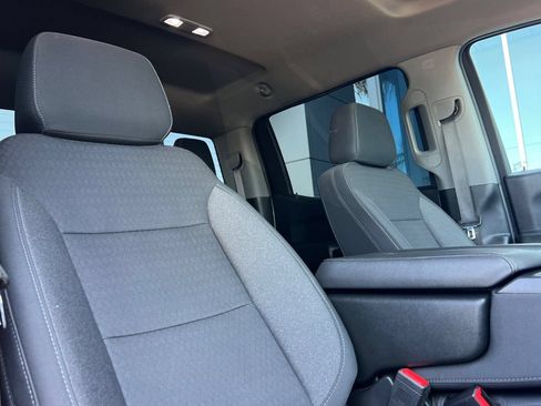 Used 2022 Chevrolet Silverado 1500 Custom RWD image 21
