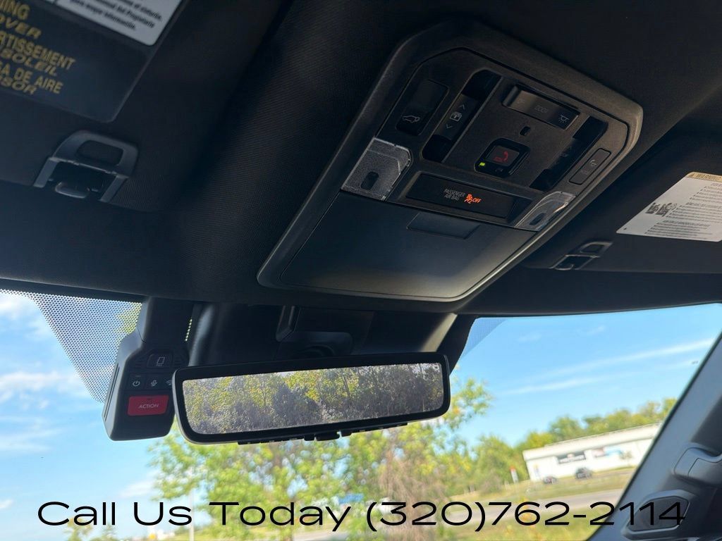 Used 2026 Toyota Sequoia Platinum AWD/4WD image 33