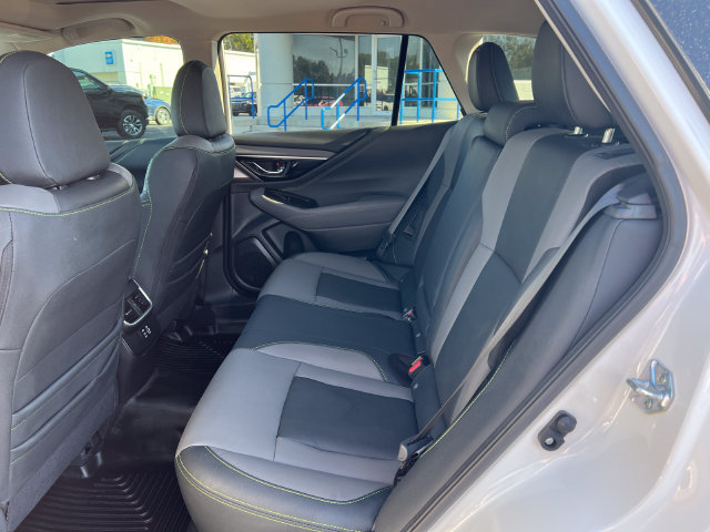Used 2024 Subaru Outback Onyx Edition AWD/4WD image 5