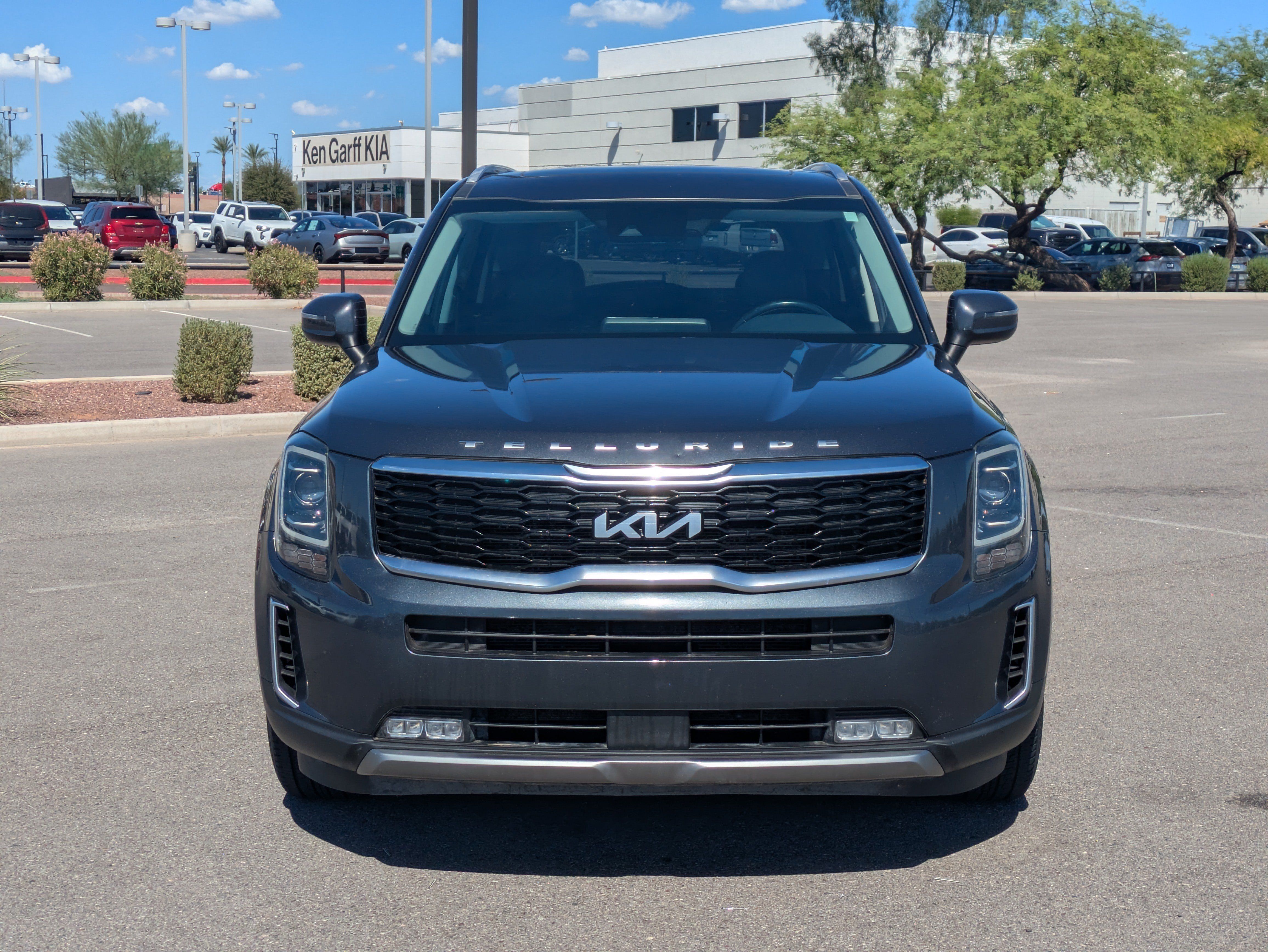 Used 2022 Kia Telluride EX w/ Towing Package FWD image 8