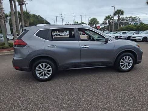 Used 2019 Nissan Rogue FWD image 9
