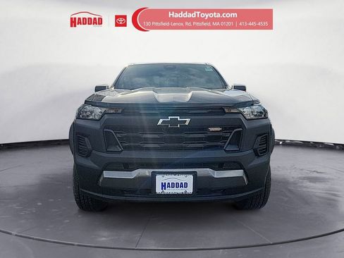 Used 2023 Chevrolet Colorado Trail Boss w/ Advanced Trailering Package AWD/4WD image 8