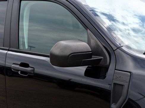 Used 2022 Ford Maverick XL image 7