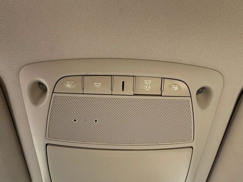 Used 2020 Nissan Rogue SV AWD/4WD image 15