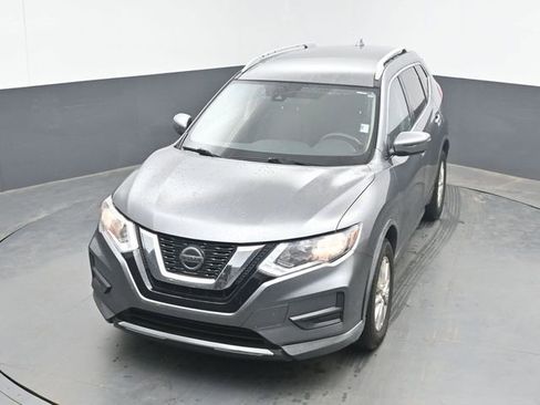 Used 2019 Nissan Rogue SV FWD image 20