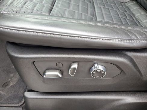 Used 2023 Cadillac Escalade ESV Sport Platinum w/ Heavy-Duty Trailer Package image 9