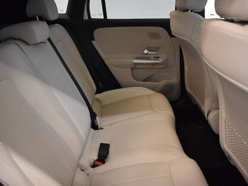 New 2026 Mercedes-Benz GLA 250 4MATIC image 17