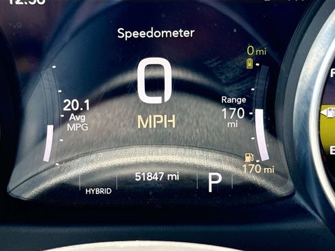 Used 2022 Jeep Wrangler Unlimited Sahara w/ Cold Weather Group AWD/4WD image 14