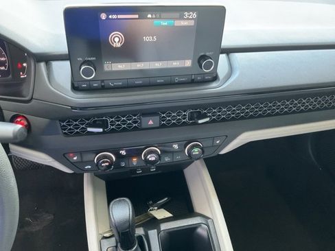 Used 2023 Honda Accord EX image 14