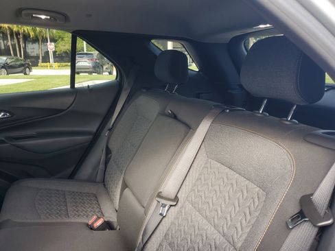 Used 2023 Chevrolet Equinox LT image 14