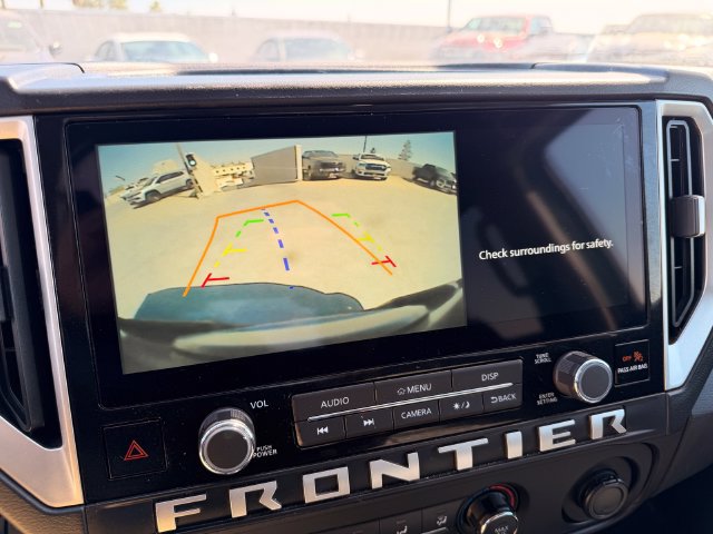 Used 2025 Nissan Frontier SV RWD image 17