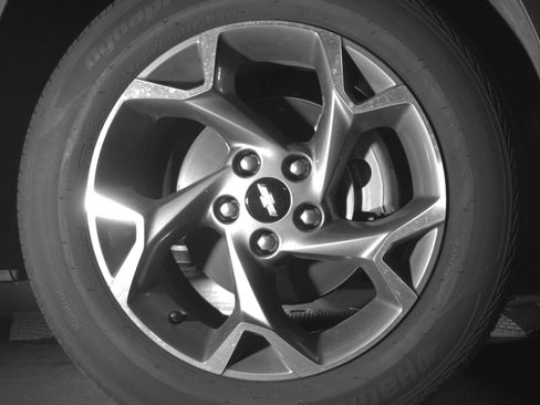 Used 2025 Nissan Rogue SV image 13