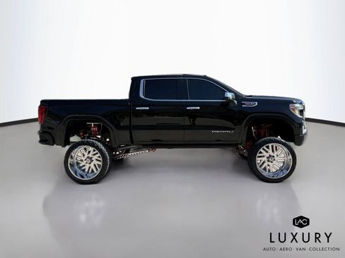 Used 2019 GMC Sierra 1500 Denali w/ Denali Ultimate Package AWD/4WD image 5