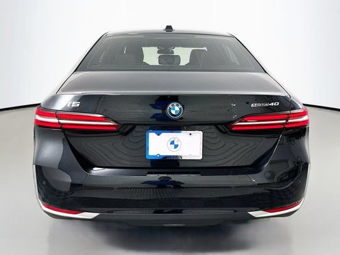 Used 2024 BMW i5 eDrive40i w/ Convenience Package RWD image 6
