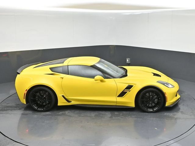 Used 2017 Chevrolet Corvette Grand Sport RWD image 40
