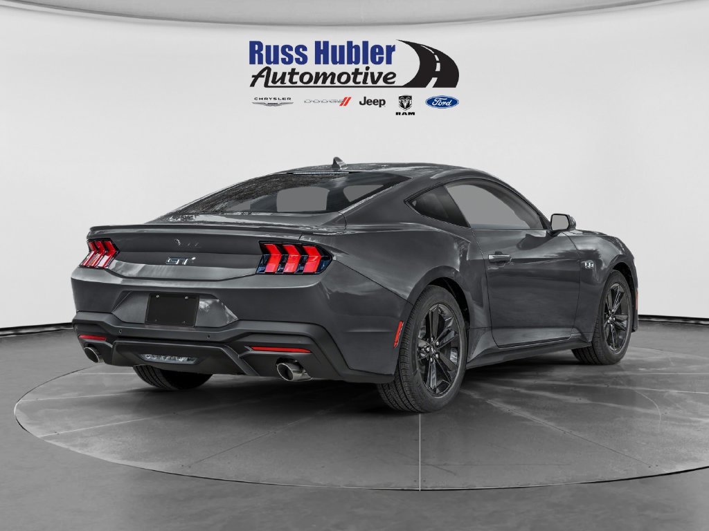 Used 2025 Ford Mustang GT Premium RWD image 2