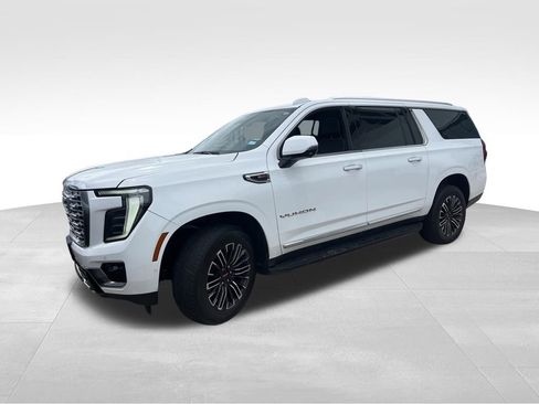 Used 2025 GMC Yukon XL Elevation w/ LPO, Floor Liner Package RWD image 1