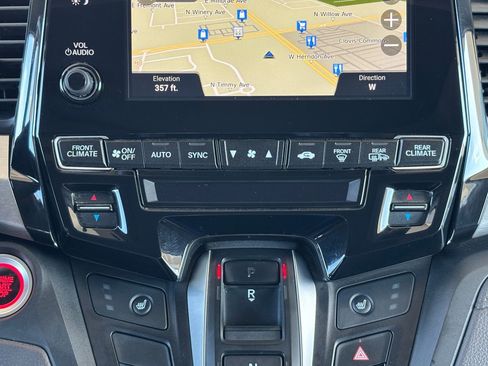 Used 2018 Honda Odyssey EX-L image 15