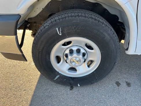 New 2023 Chevrolet Express 3500 w/ Power Convenience Package image 23