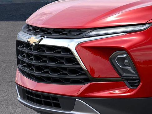 New 2025 Chevrolet Blazer LT w/ Sound & Technology Package image 13