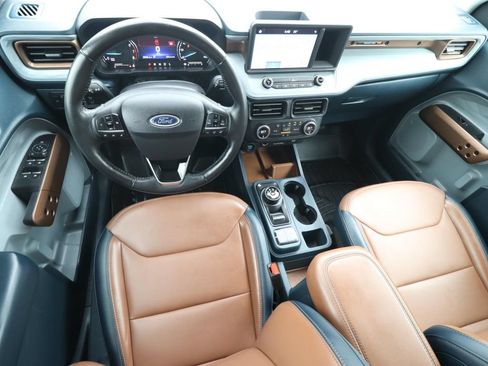 Used 2022 Ford Maverick Lariat FWD image 6