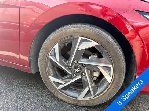 Used 2024 Hyundai Elantra Limited FWD image 4