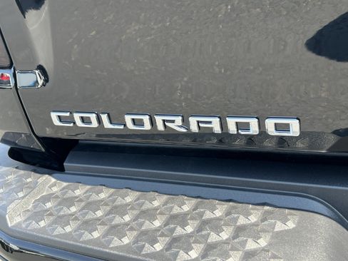 Used 2026 Chevrolet Colorado LT AWD/4WD image 9