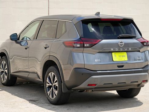 Used 2022 Nissan Rogue SV FWD image 43