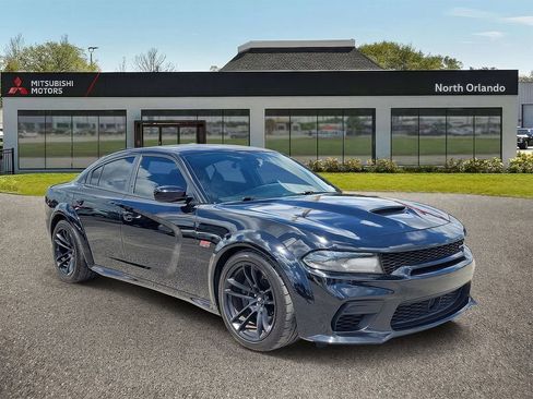 Used 2021 Dodge Charger Scat Pack RWD image 4