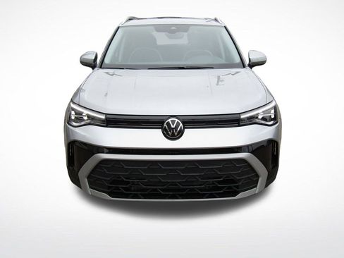 New 2026 Volkswagen Taos SE AWD/4WD image 4