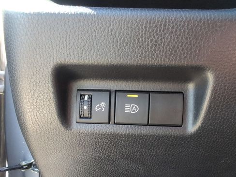 Certified 2021 Toyota RAV4 LE w/ Carpet Mat Package (TMS) image 35