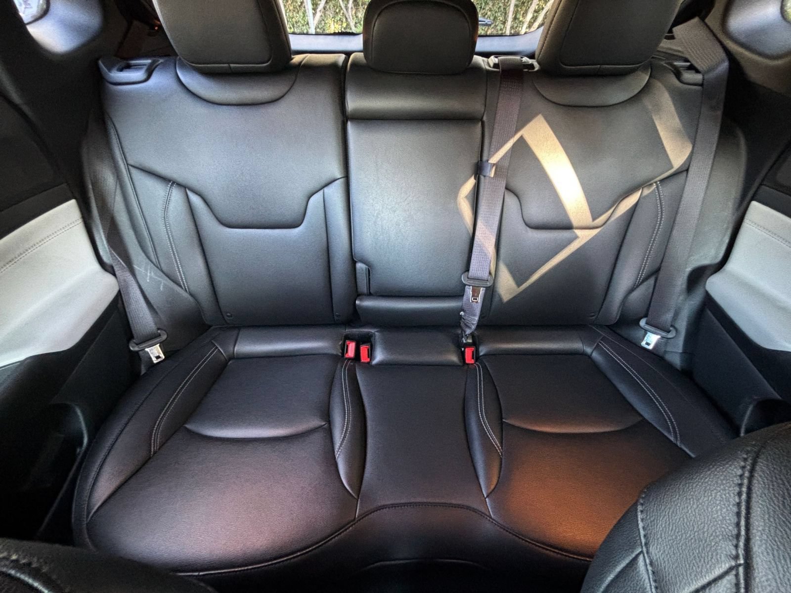 Used 2025 Jeep Compass Limited AWD/4WD image 36