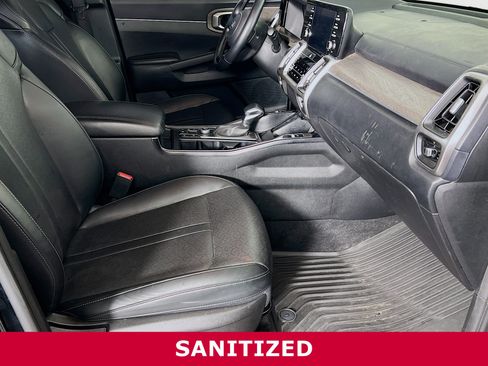 Used 2021 Kia Sorento EX image 22