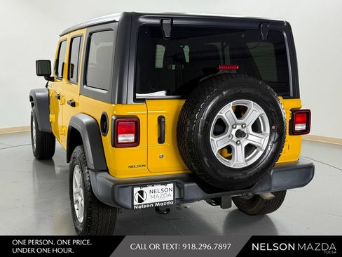 Used 2019 Jeep Wrangler Unlimited Sport S AWD/4WD image 8