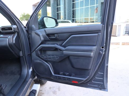 Used 2025 Toyota Tacoma SR5 image 34