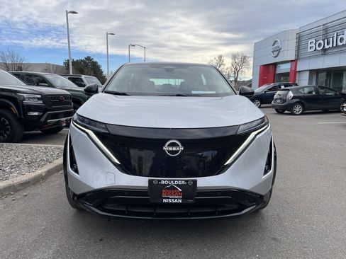 Used 2023 Nissan Ariya AWD image 3