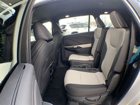 Used 2026 Lexus TX 500h TX 500h F SPORT Performance Lu image 14