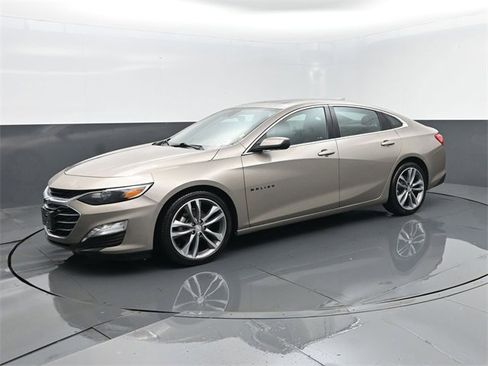 Used 2023 Chevrolet Malibu LT image 1
