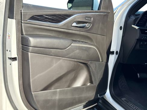 Used 2024 Cadillac Escalade V image 20