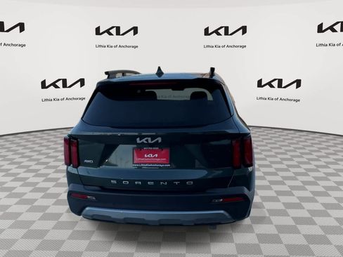 Used 2022 Kia Sorento SX Prestige w/ Rust Color Package image 7