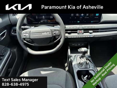 New 2026 Kia K4 FWD image 22