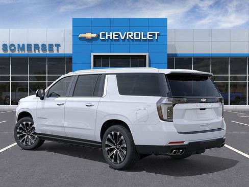 New 2026 Chevrolet Suburban High Country AWD/4WD image 4
