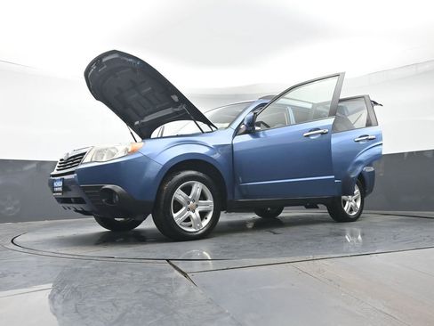 Used 2010 Subaru Forester 2.5X Limited image 46