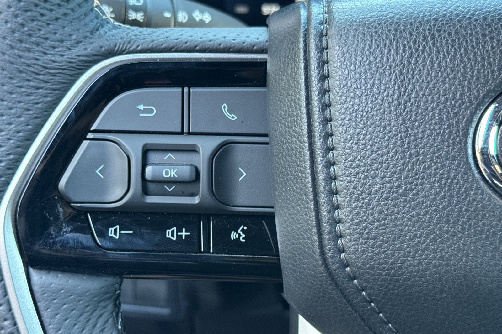 Certified 2026 Toyota Sequoia 1794 Edition AWD/4WD image 31